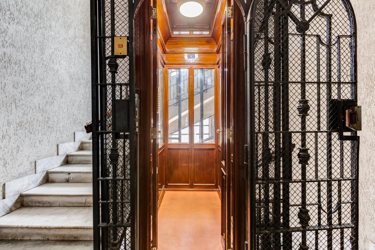 Lovely Two-room In The Center Of Appartement Rome