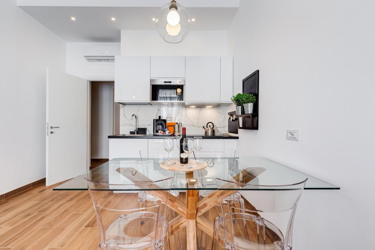 Appartement Lovely Two-room In The Center Of