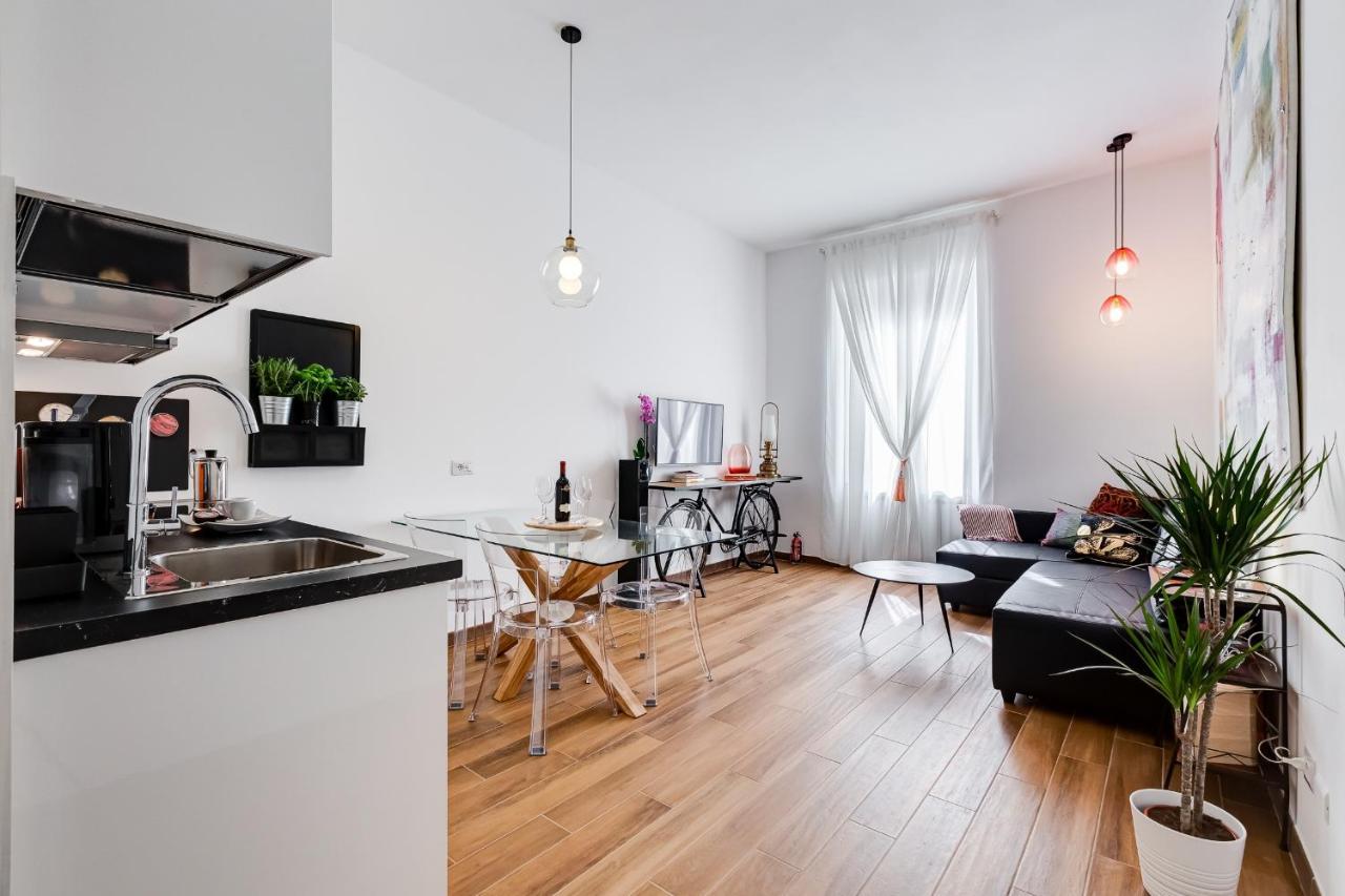 Appartement Lovely Two-room In The Center Of